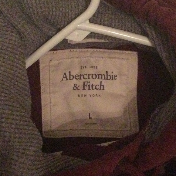 Vintage Abercrombie and FITCH thick Maroon hoodie - Picture 2 of 3